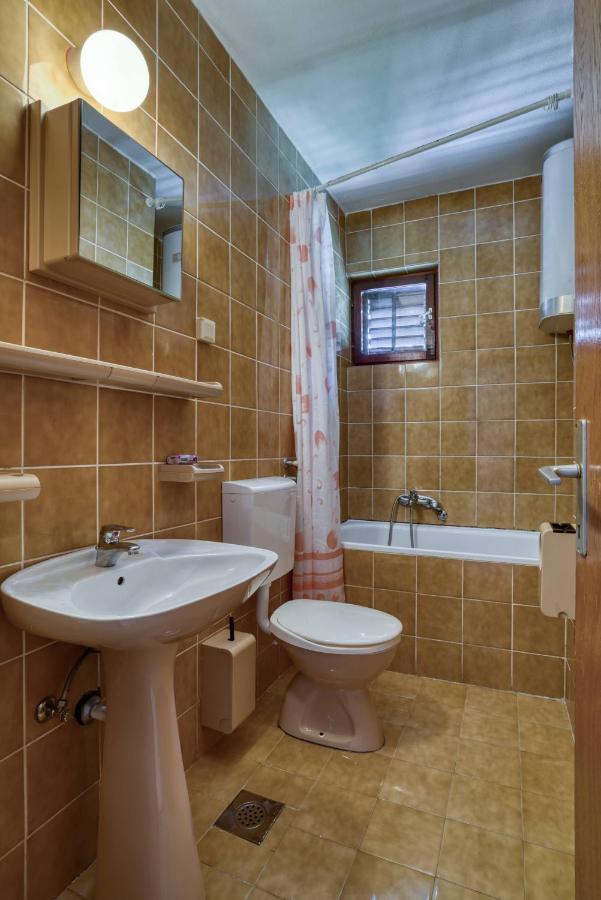 Petrovac Guest House Vukovic מראה חיצוני תמונה