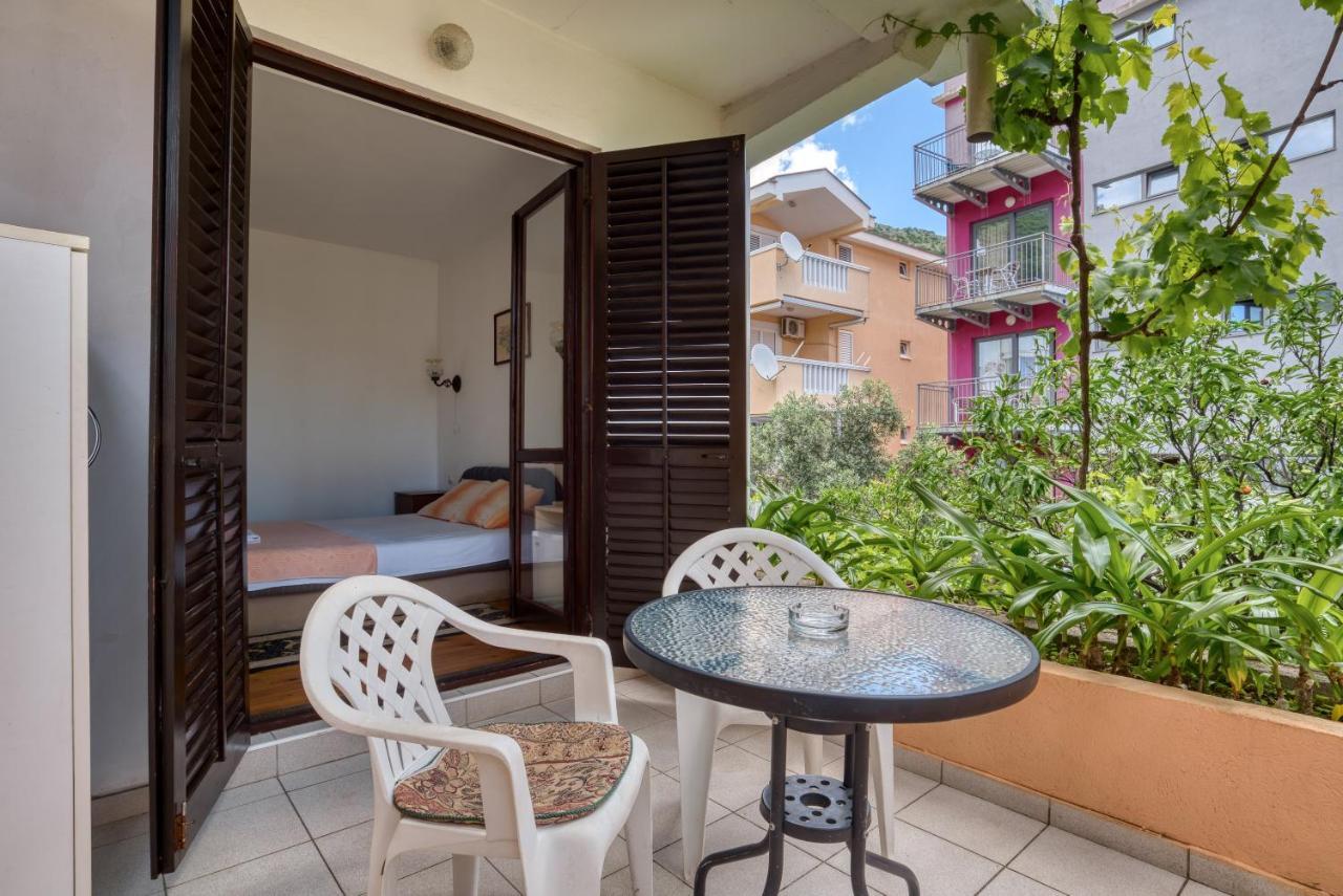 Petrovac Guest House Vukovic מראה חיצוני תמונה