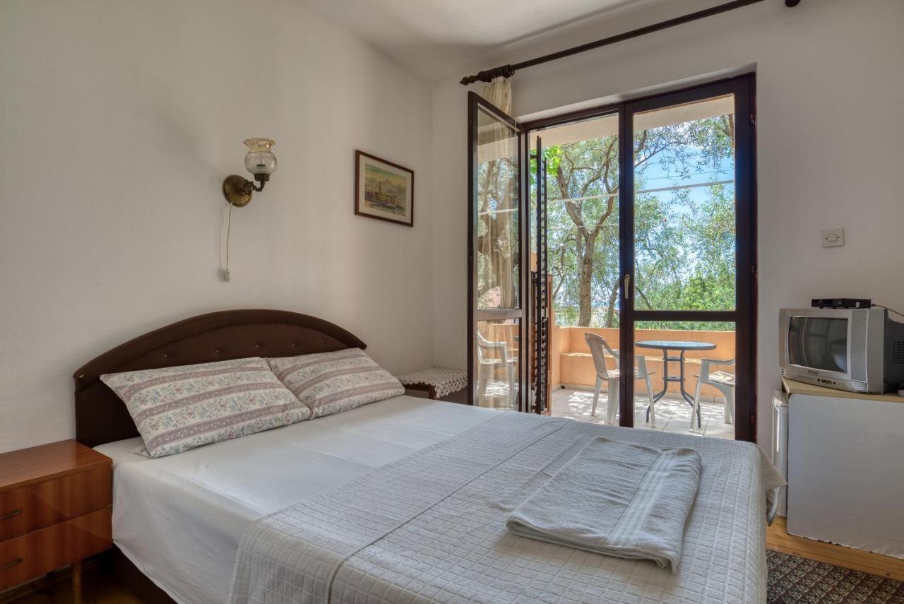 Petrovac Guest House Vukovic מראה חיצוני תמונה