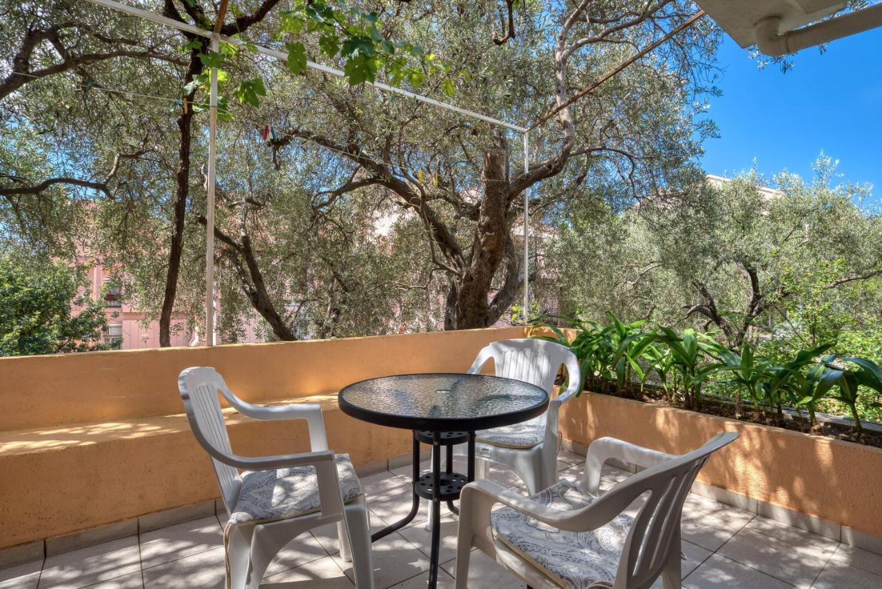 Petrovac Guest House Vukovic מראה חיצוני תמונה